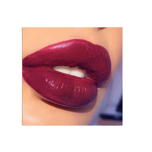 20 des meilleures marques de maquillage naturel et biologique - Tin Feather Lipstick de The London Mother