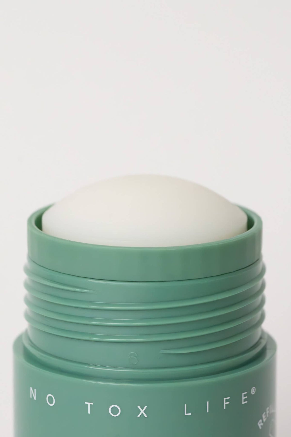 SOLIDSILK® Deodorant (Pure Aloe) Refillable TUBE - No Tox Life
