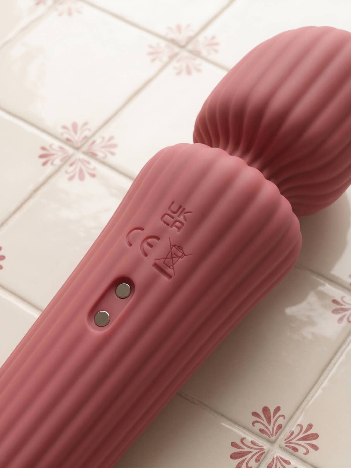 Tulsi | Strong, Rumbly & Versatile Wand Vibrator