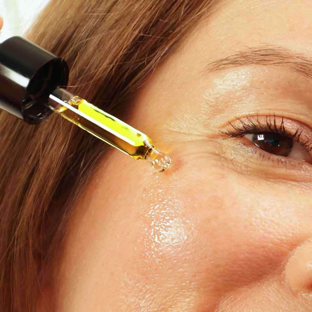 Bio-Retinol + C Skin Booster - Evolve Organic Beauty