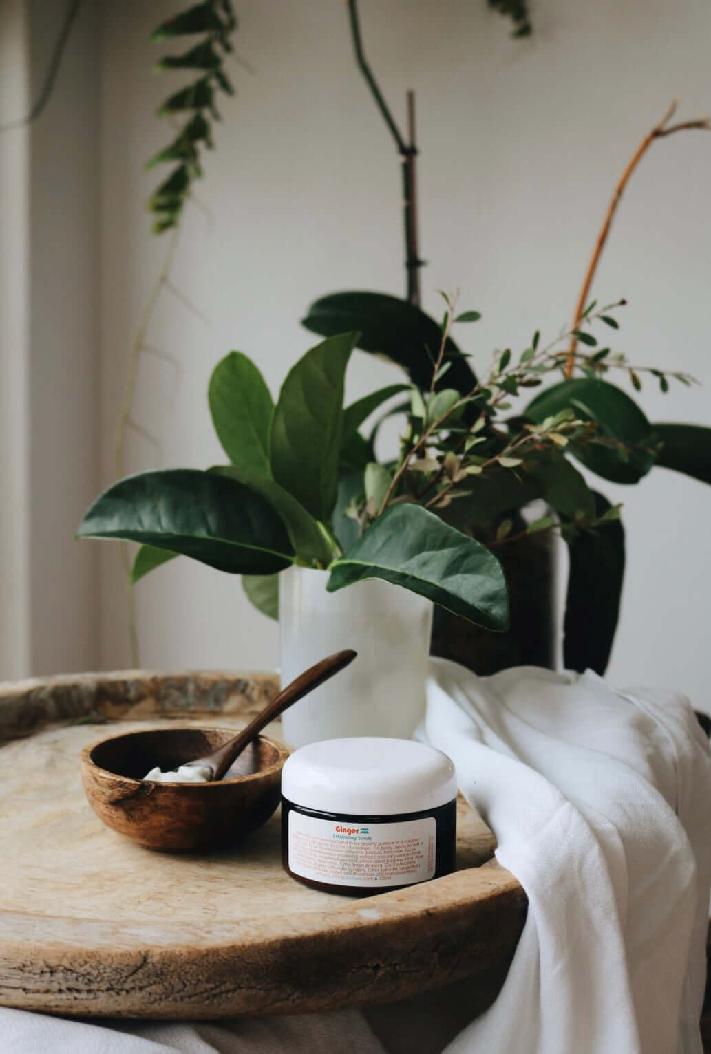 Ginger Exfoliating Scrub 120ML - Living Libations
