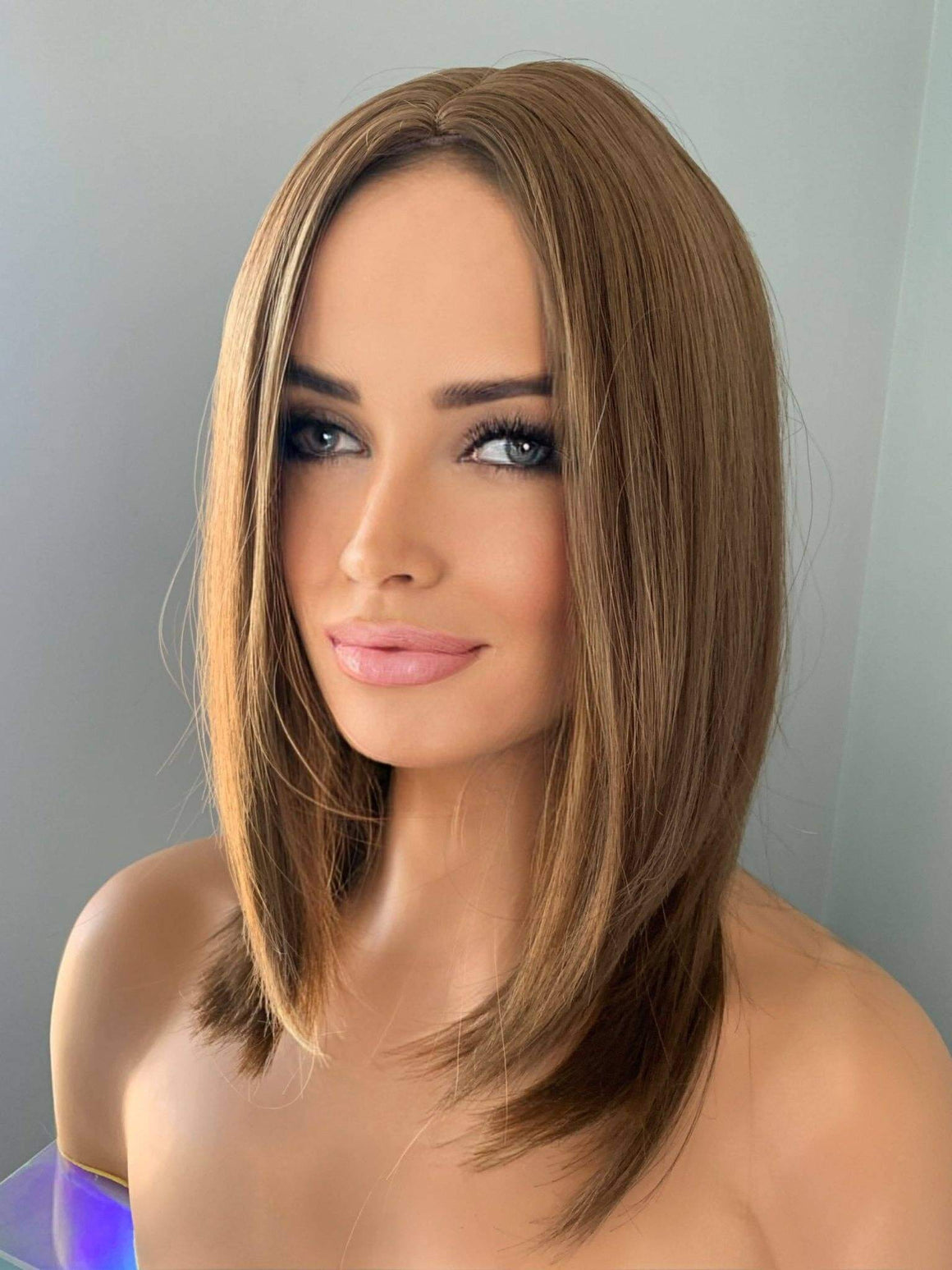 Hannah Short Brown Straight Wig