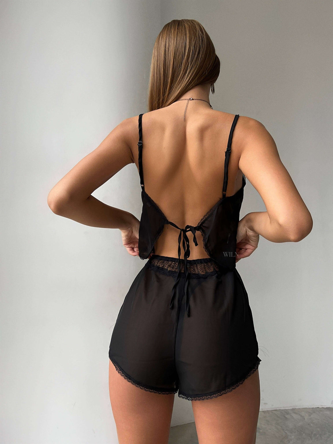 WHISPER 2-Piece Mesh & Lace Set - Black