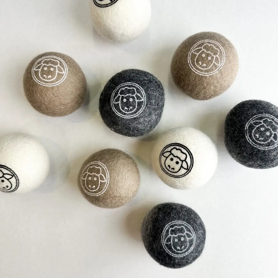New Zealand Wool Dryer Balls - Smile Boutiques