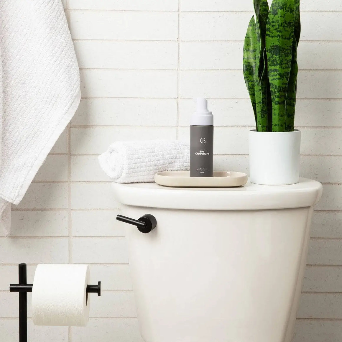 Butt Champagne Toilet Paper Foam (5.5 oz)