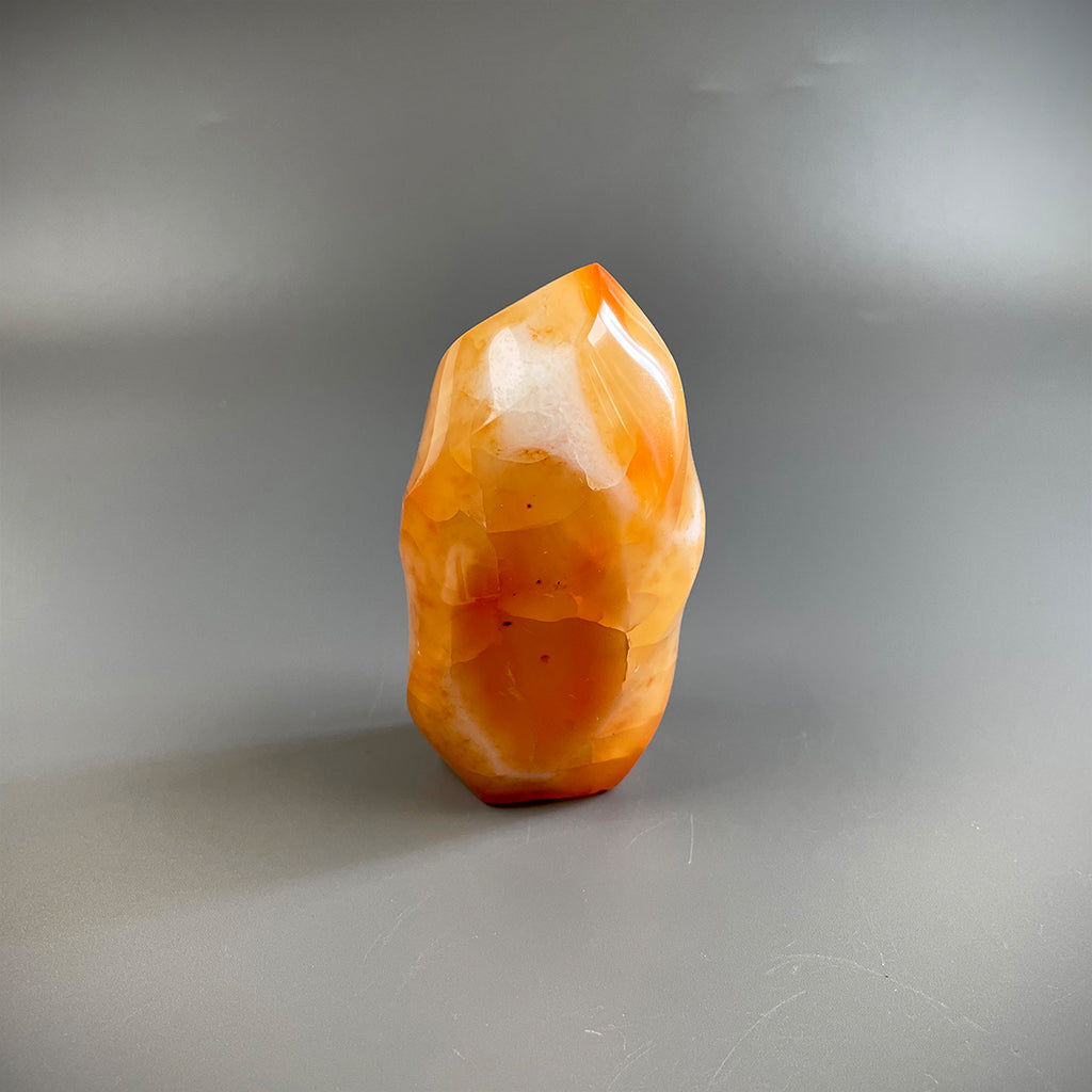 Tour de cristal de cornaline orange - Healing Metaphysical