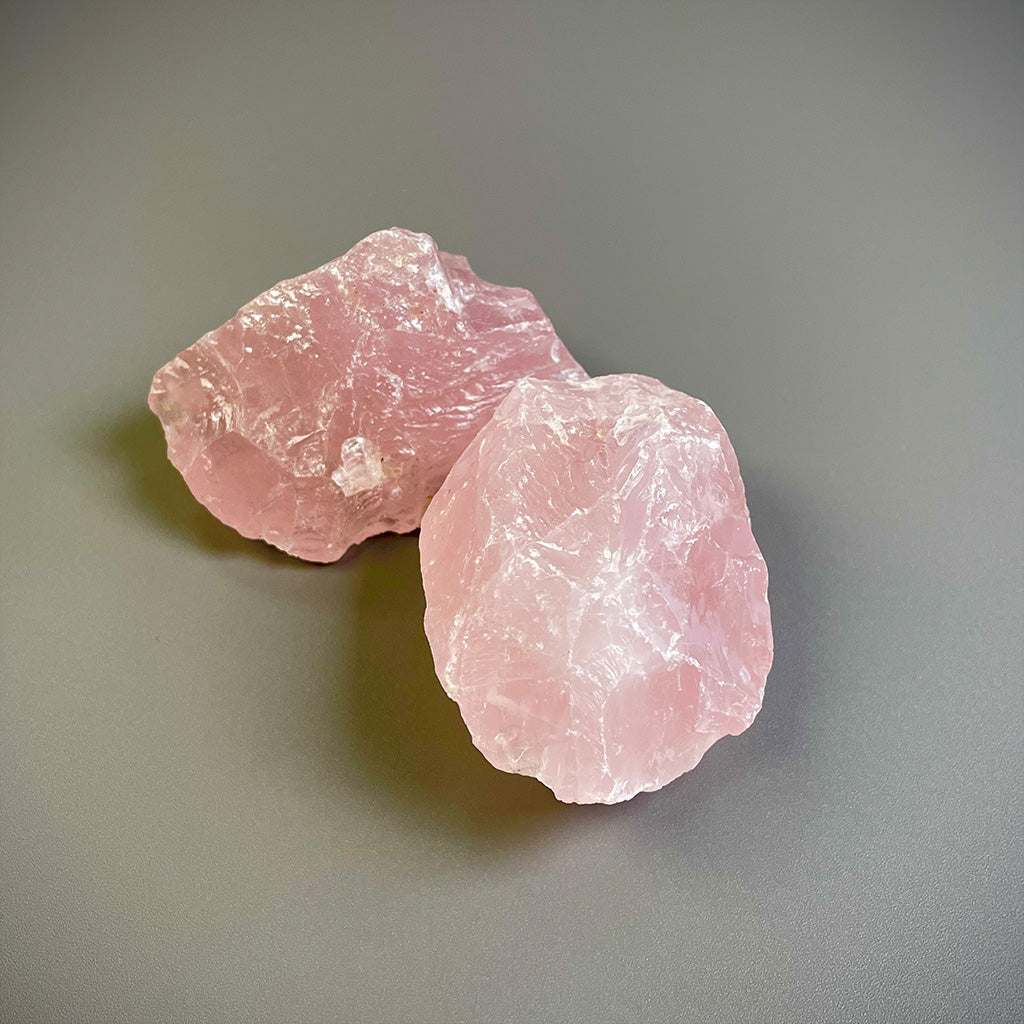 Morceaux de cristal de quartz rose RAW d&#39;origine éthique