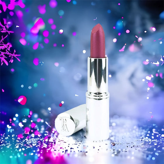 Krem Truskawkowy - Petal Perfect Lipstick 3g